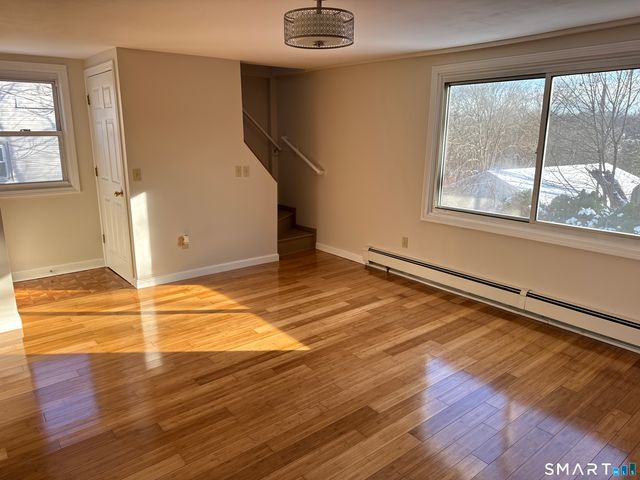 11 Blumenthal Drive, Montville, CT 06382