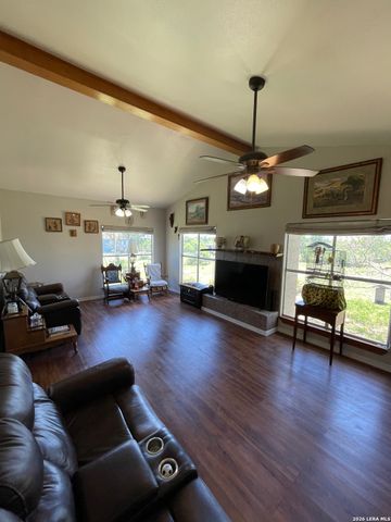 402 County Road 574, Castroville, TX 78009