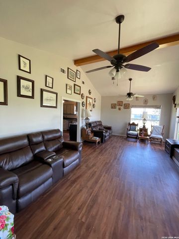 402 County Road 574, Castroville, TX 78009