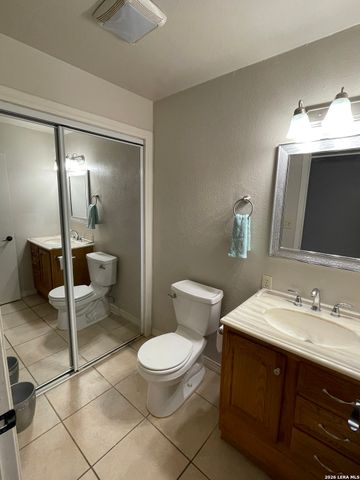 402 County Road 574, Castroville, TX 78009