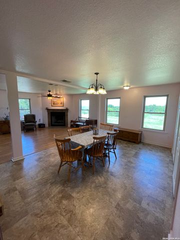 402 County Road 574, Castroville, TX 78009