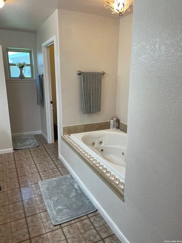 402 County Road 574, Castroville, TX 78009