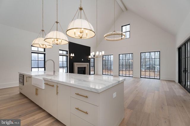 241 CARTER RD, Princeton, NJ 08540