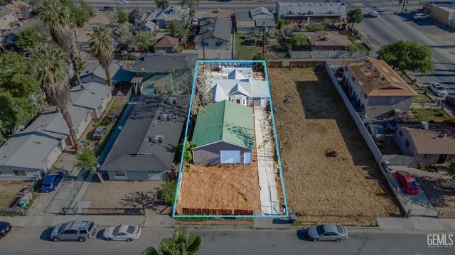 1322 Quincy Street, Bakersfield, CA 93305