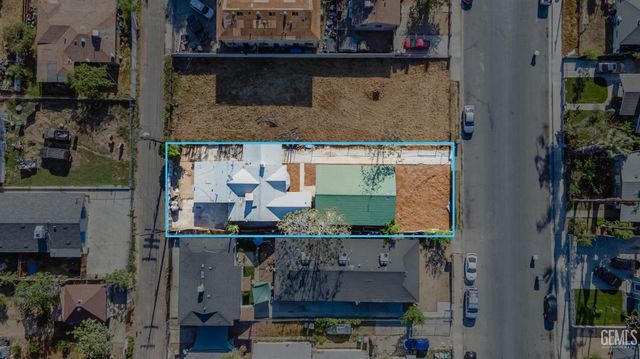 1322 Quincy Street, Bakersfield, CA 93305