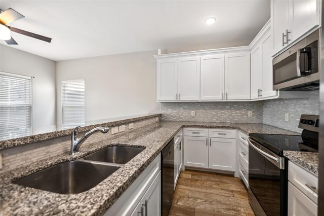 16928 Kempwood, Montgomery, TX 77316