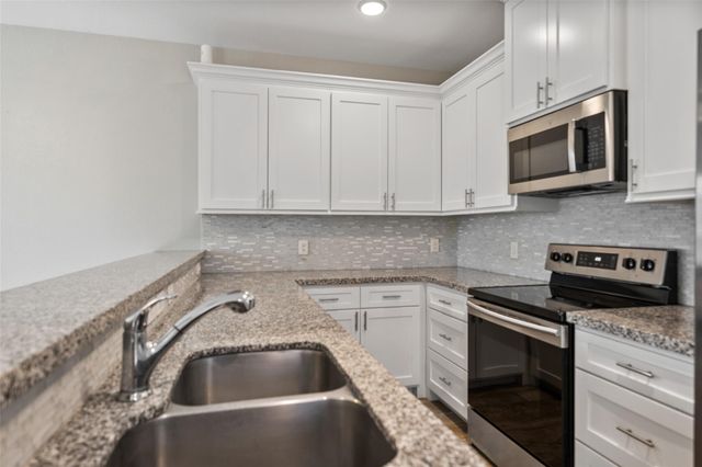 16928 Kempwood, Montgomery, TX 77316