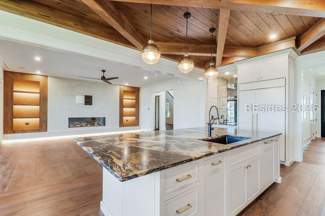 6 Dolphin Lndg, Okatie, SC 29909