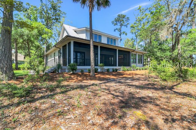 6 Dolphin Lndg, Okatie, SC 29909