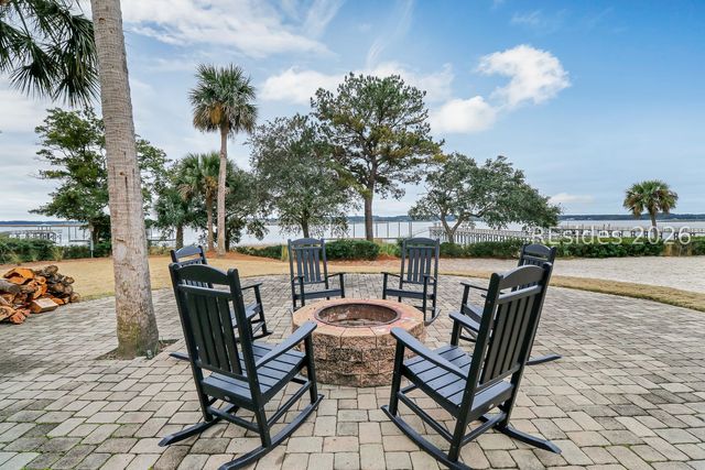6 Dolphin Lndg, Okatie, SC 29909
