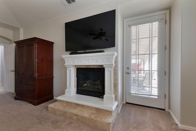 190 Kentucky Ct, Manteca, CA 95337