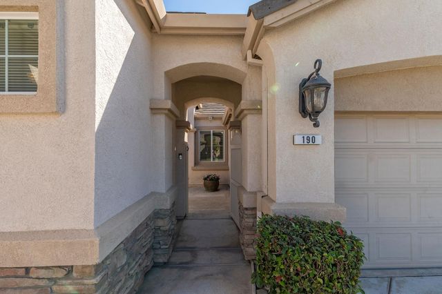 190 Kentucky Ct, Manteca, CA 95337