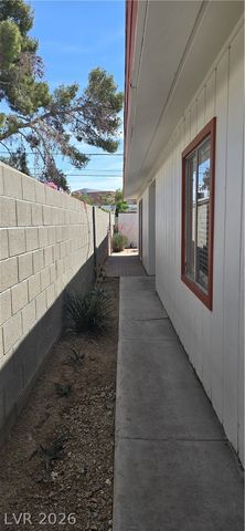 315 Arnold Street, Las Vegas, NV 89106