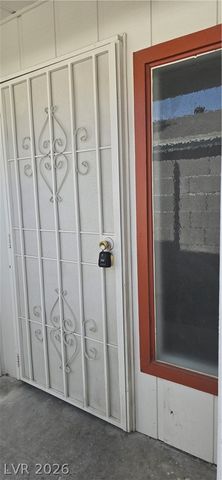 315 Arnold Street, Las Vegas, NV 89106