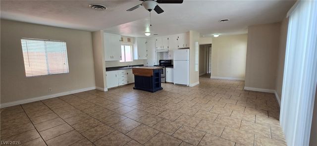 315 Arnold Street, Las Vegas, NV 89106