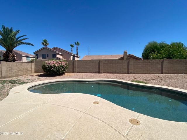 3356 E Escuda Road, Phoenix, AZ 85050
