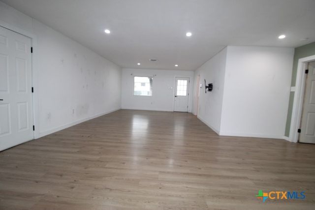 702 S Main Street, Copperas Cove, TX 76522