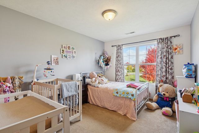 145 Penny Lane 1, Sycamore, IL 60178