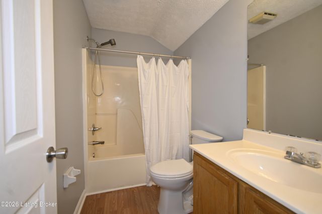 10513 Bayport Rd, Louisville, KY 40299