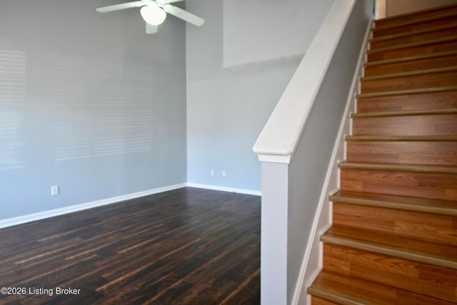 10513 Bayport Rd, Louisville, KY 40299