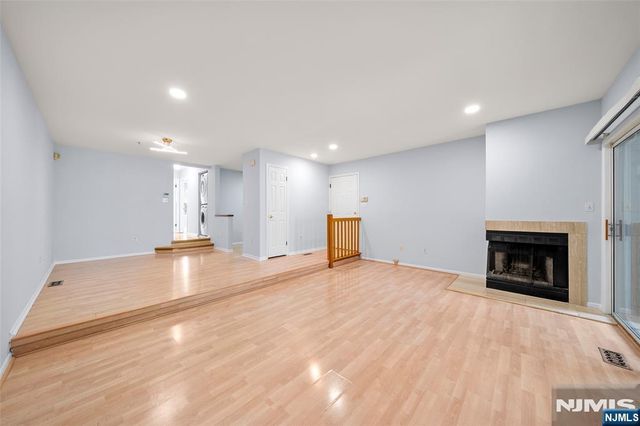 531 Windsor Drive, Palisades Park, NJ 07650