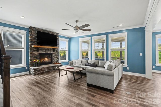 2843 Shumard Drive, Gastonia, NC 28054