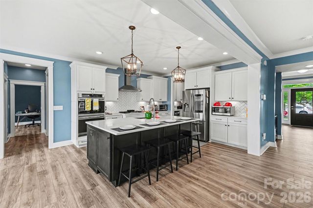 2843 Shumard Drive, Gastonia, NC 28054