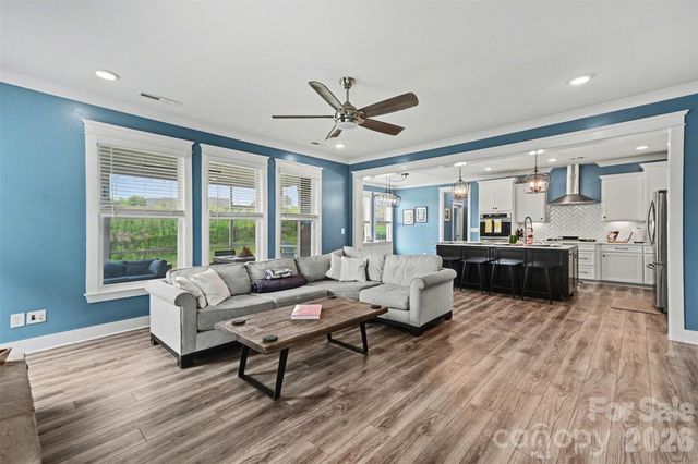 2843 Shumard Drive, Gastonia, NC 28054