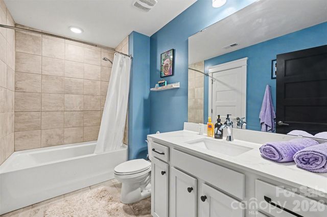 2843 Shumard Drive, Gastonia, NC 28054