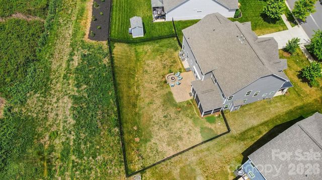 2843 Shumard Drive, Gastonia, NC 28054