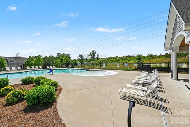 2843 Shumard Drive, Gastonia, NC 28054