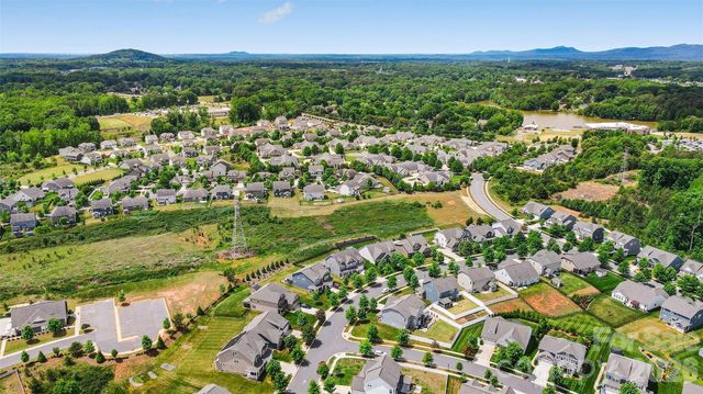 2843 Shumard Drive, Gastonia, NC 28054