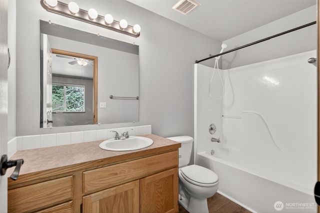 12612 153rd Street E, Puyallup, WA 98374