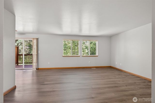 12612 153rd Street E, Puyallup, WA 98374