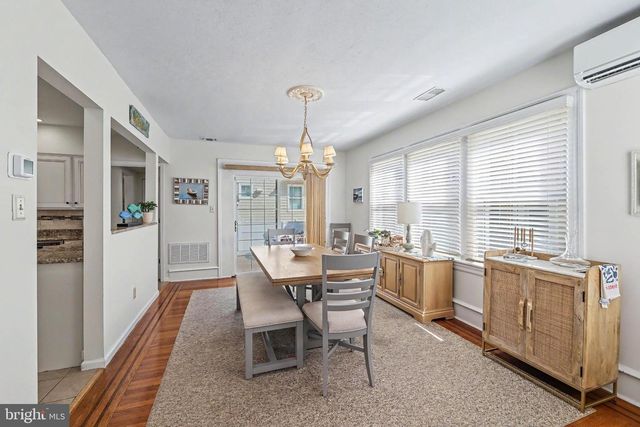 13 N HAVERFORD AVE, Margate City, NJ 08402