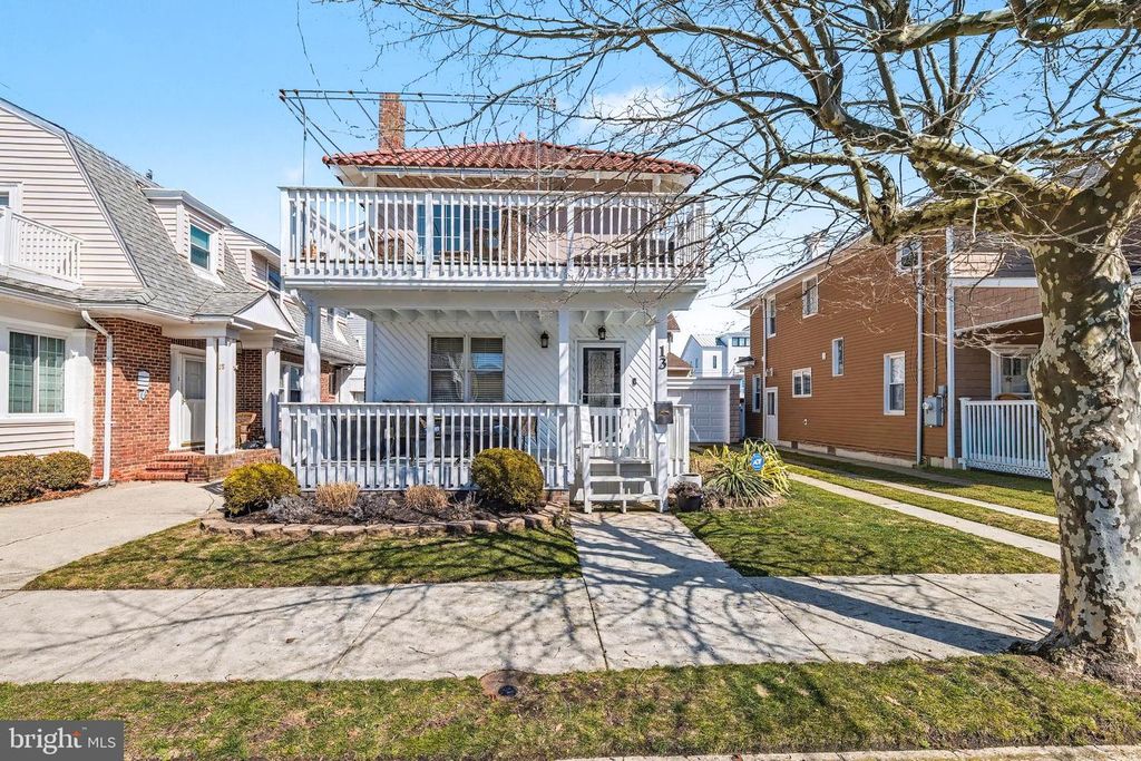 13 N HAVERFORD AVE, Margate City, NJ 08402