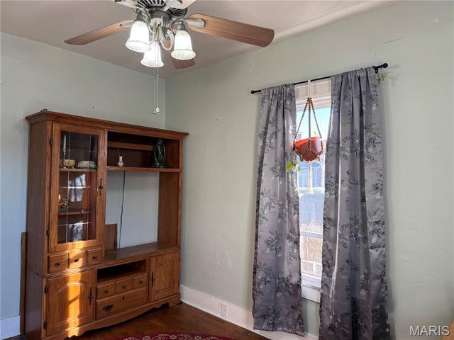 106 S Levering Avenue, Hannibal, MO 63401