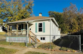 106 S Levering Avenue, Hannibal, MO 63401