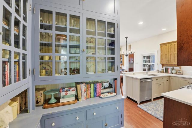 3059 Lischer Avenue, Cincinnati, OH 45211