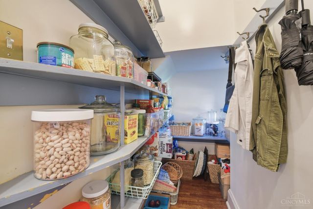 3059 Lischer Avenue, Cincinnati, OH 45211