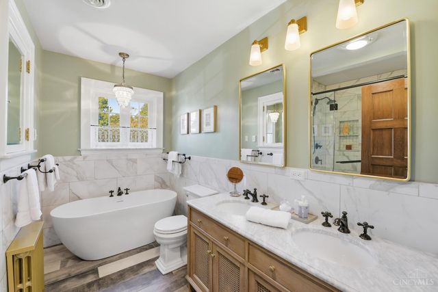 3059 Lischer Avenue, Cincinnati, OH 45211