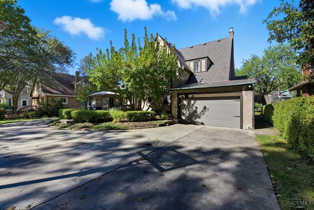 3059 Lischer Avenue, Cincinnati, OH 45211