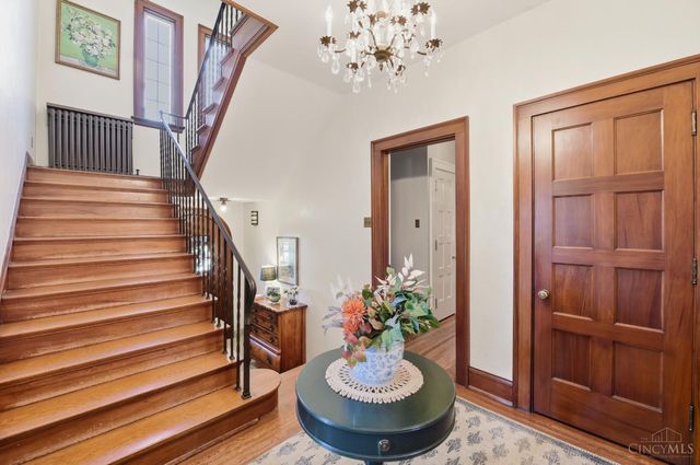 3059 Lischer Avenue, Cincinnati, OH 45211