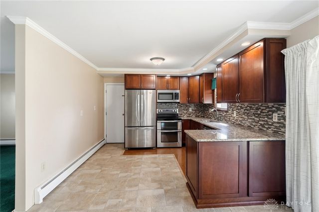 201 N Henry Street, New Carlisle, OH 45344