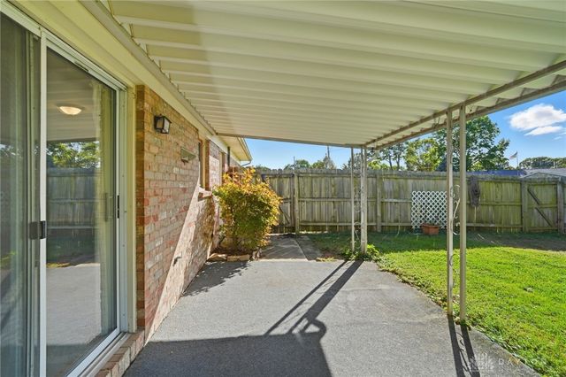 201 N Henry Street, New Carlisle, OH 45344