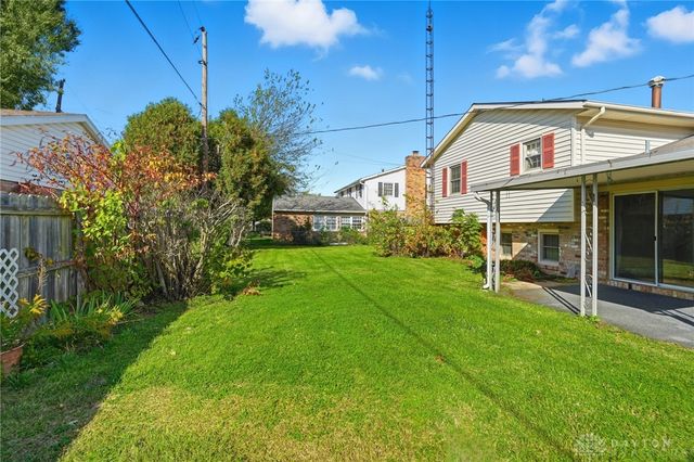 201 N Henry Street, New Carlisle, OH 45344