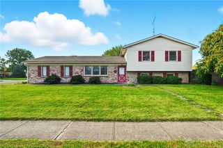 201 N Henry Street, New Carlisle, OH 45344