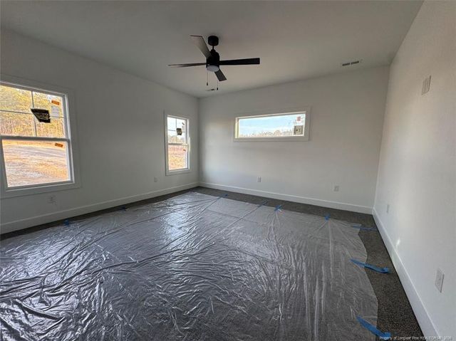 827 Southerland Peak N Drive, Raeford, NC 28376