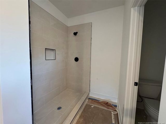 827 Southerland Peak N Drive, Raeford, NC 28376