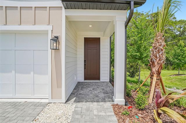 7524 DEER VALLEY CIRCLE, Tampa, FL 33635
